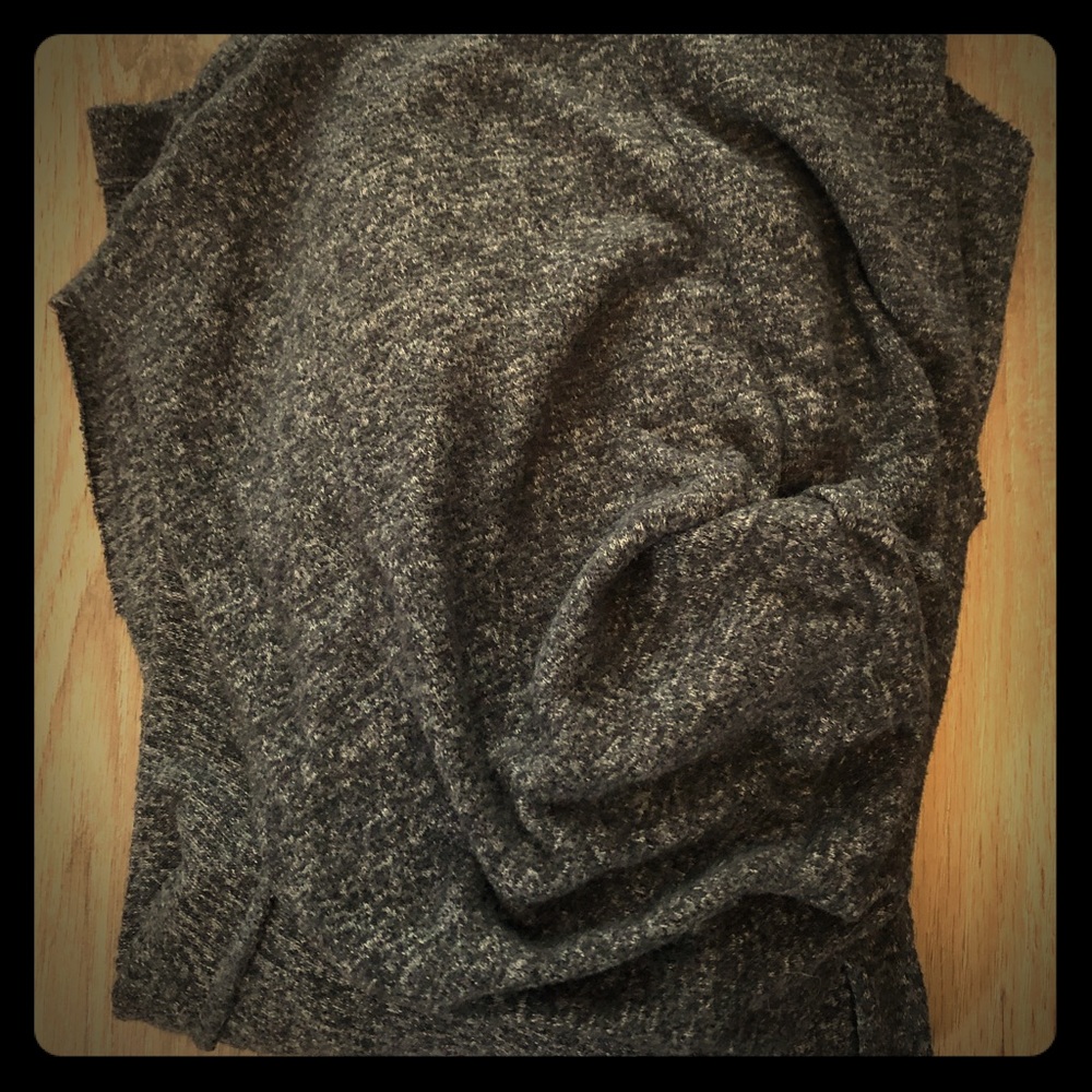 American Eagle grey hooded cardigan size small